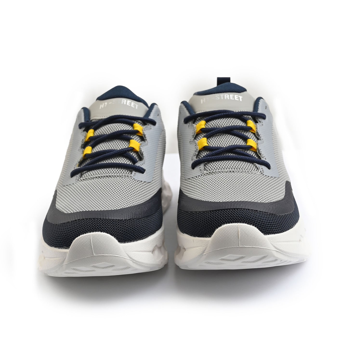 men trendy shoes