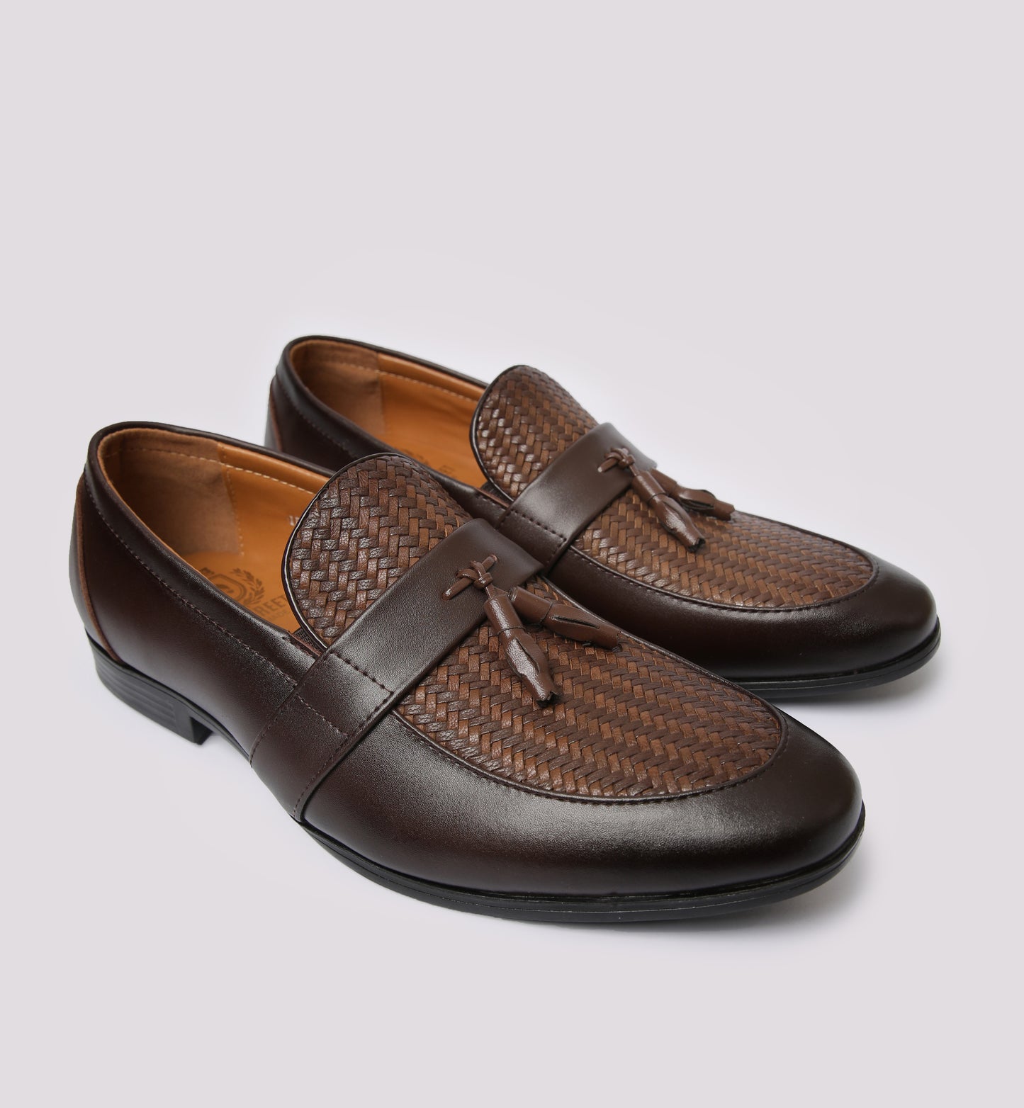 comfortable footwear men