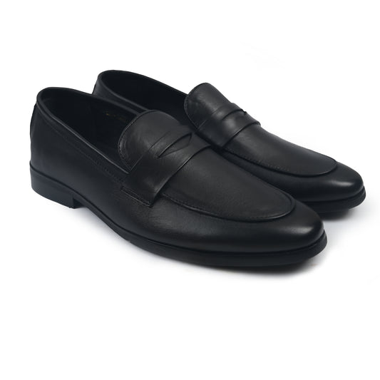 BLACK SOFT LEATHER LOAFER