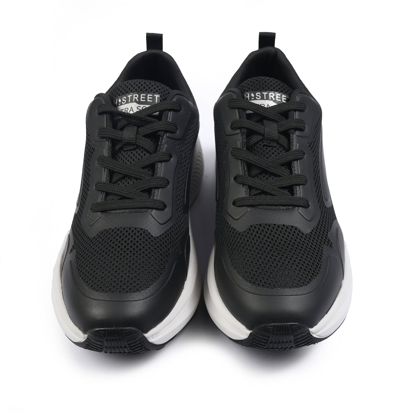 LACE UP COMFORT TRAINER