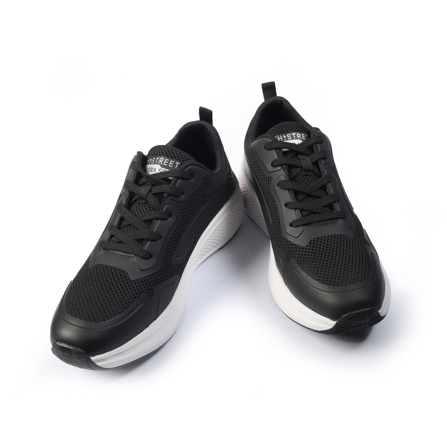 LACE UP COMFORT TRAINER