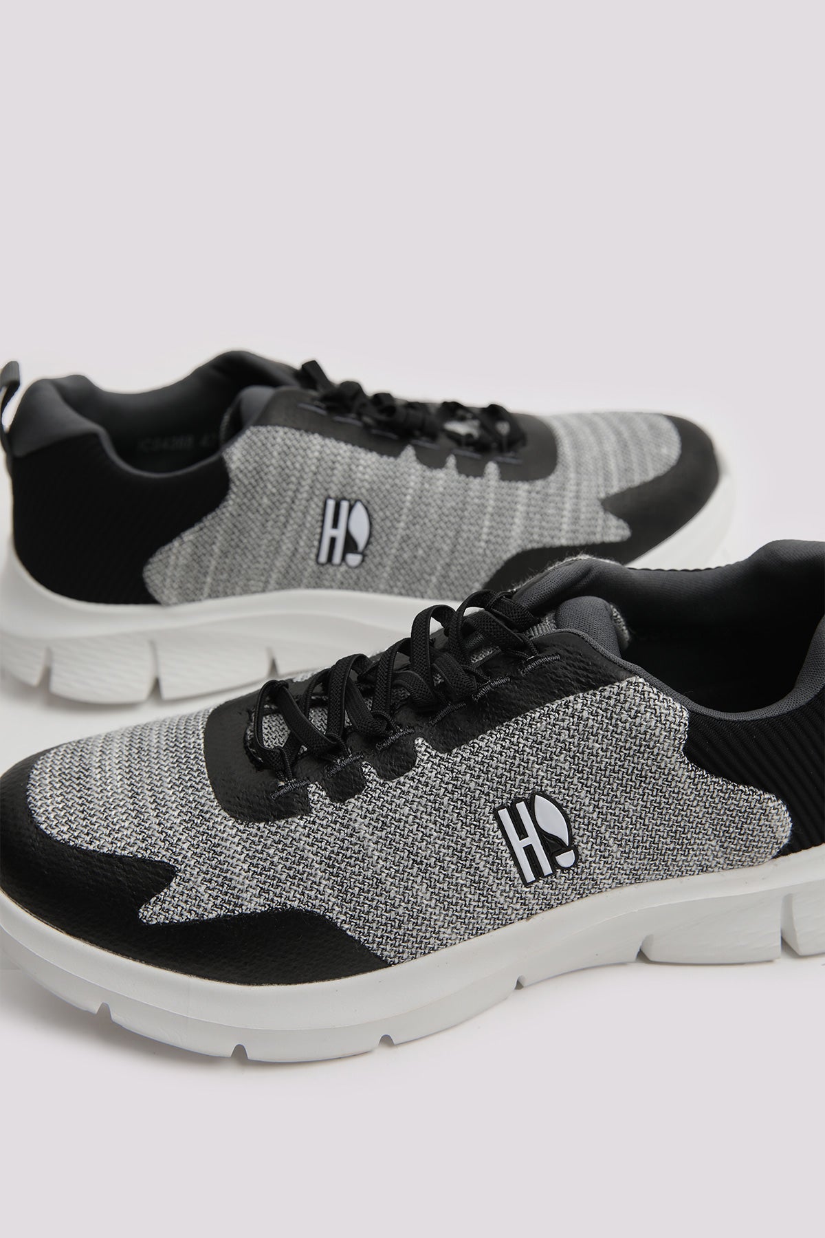 top casual men's shoes