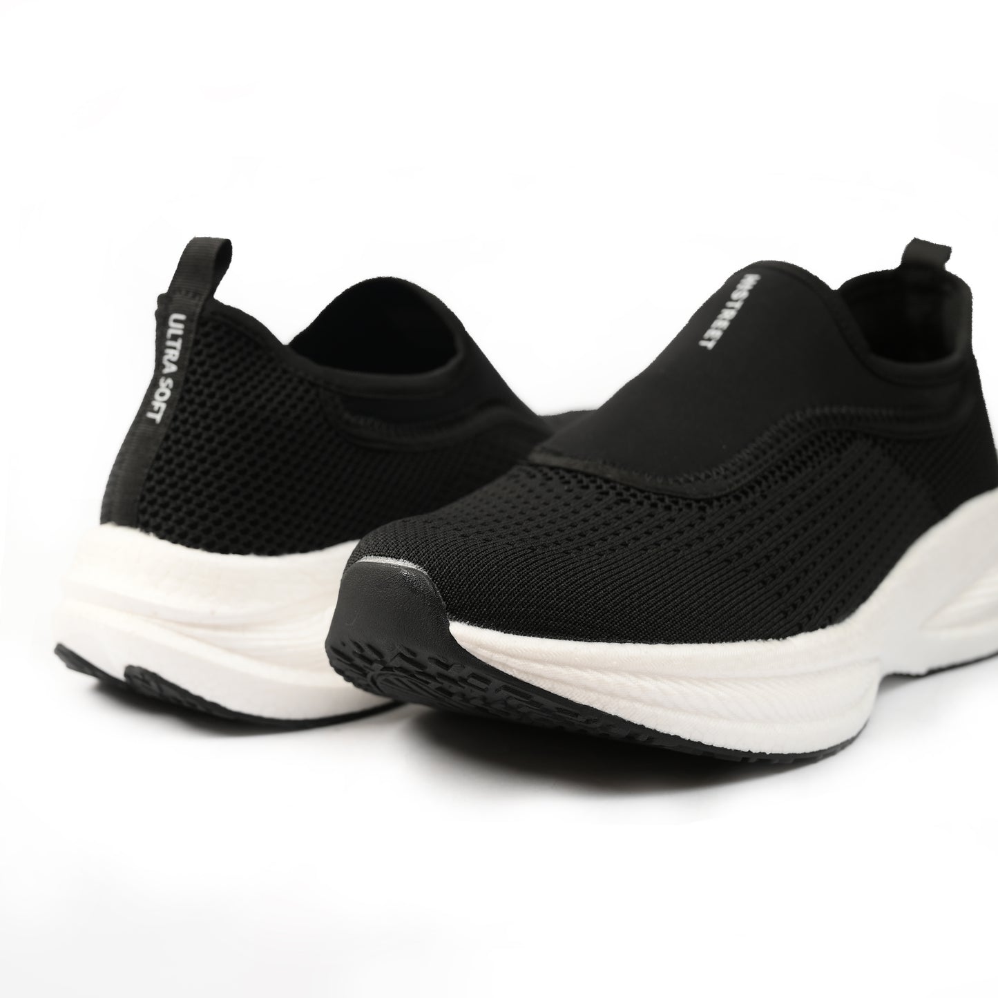 BLACK KNITED EVA TECH SHOES
