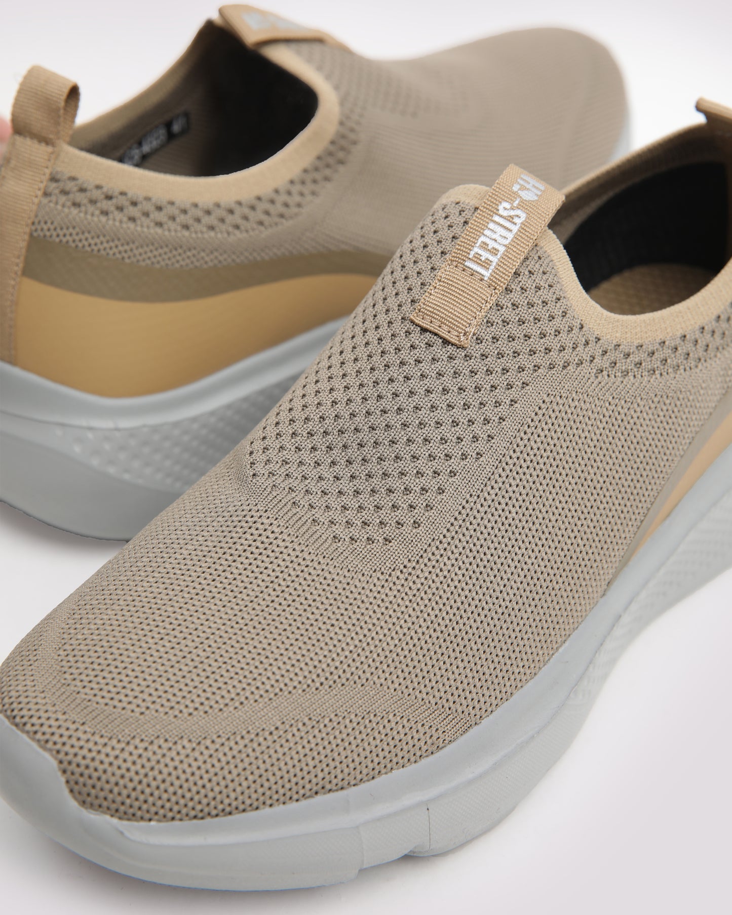 Knit Fabric Comfort Sneaker