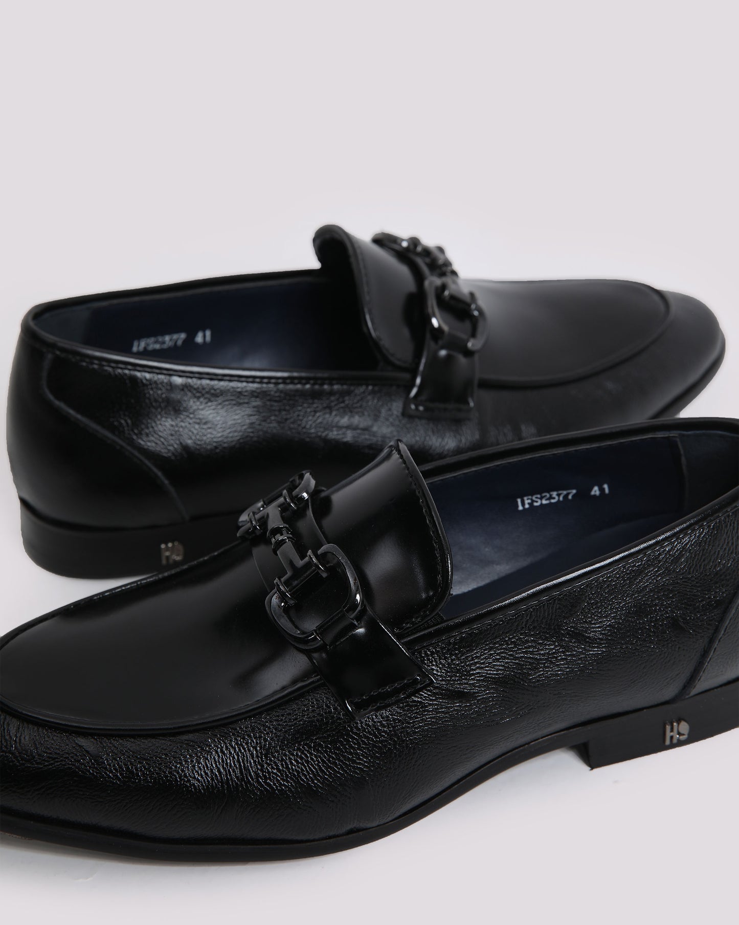 BLACK PATENT BUCKLE SHOES