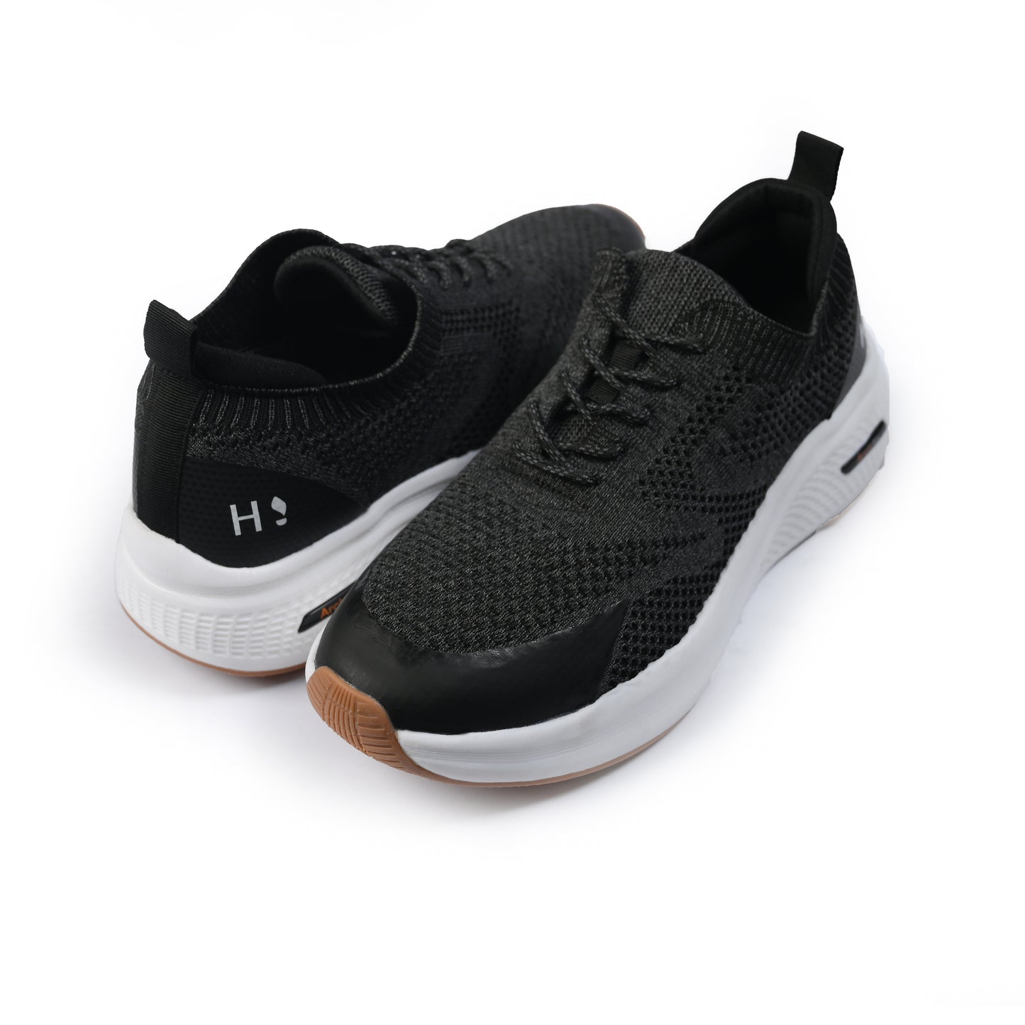 KNIT FABRIC ARCH FIT TTRAINER