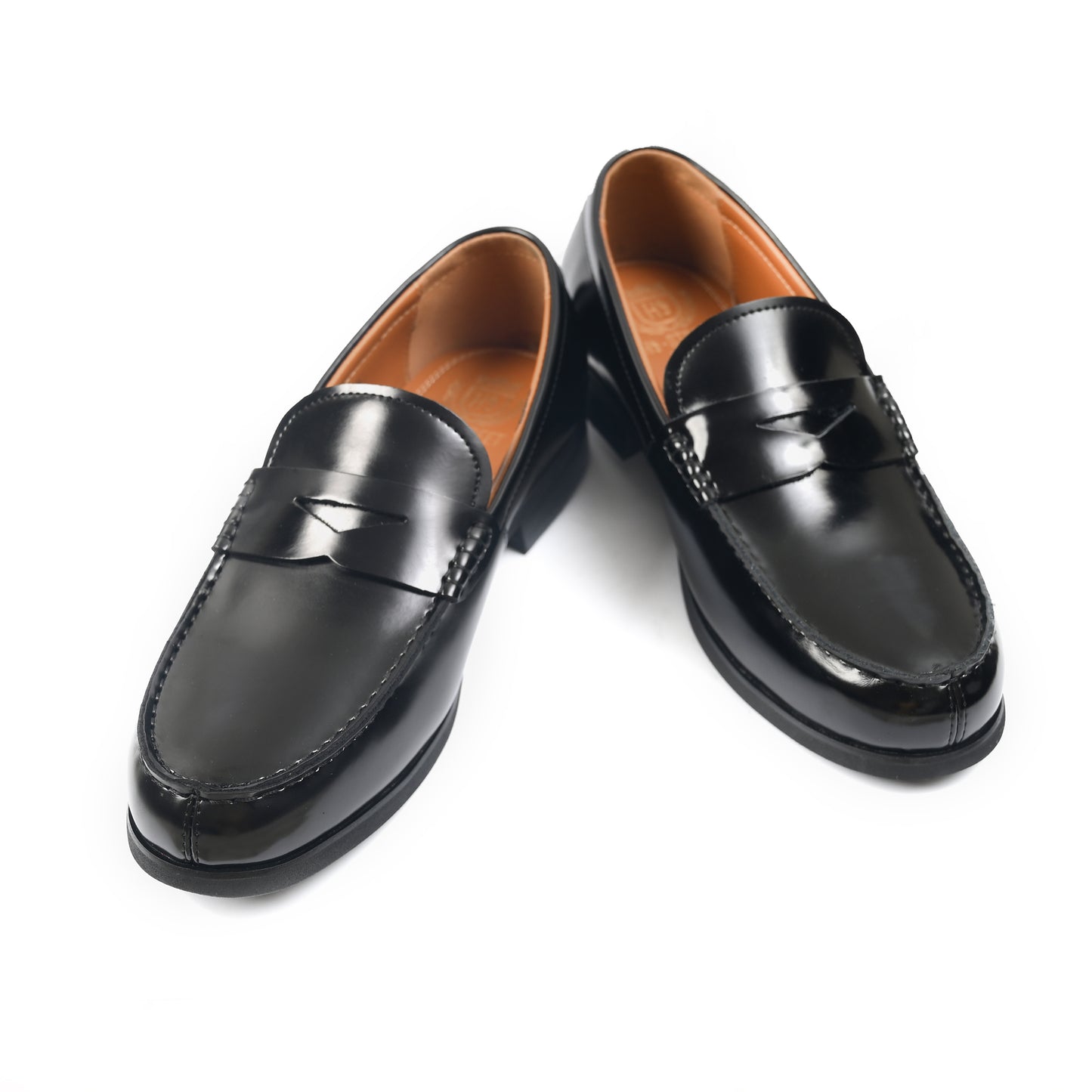 BLACK PATEND LEATHER LOAFER