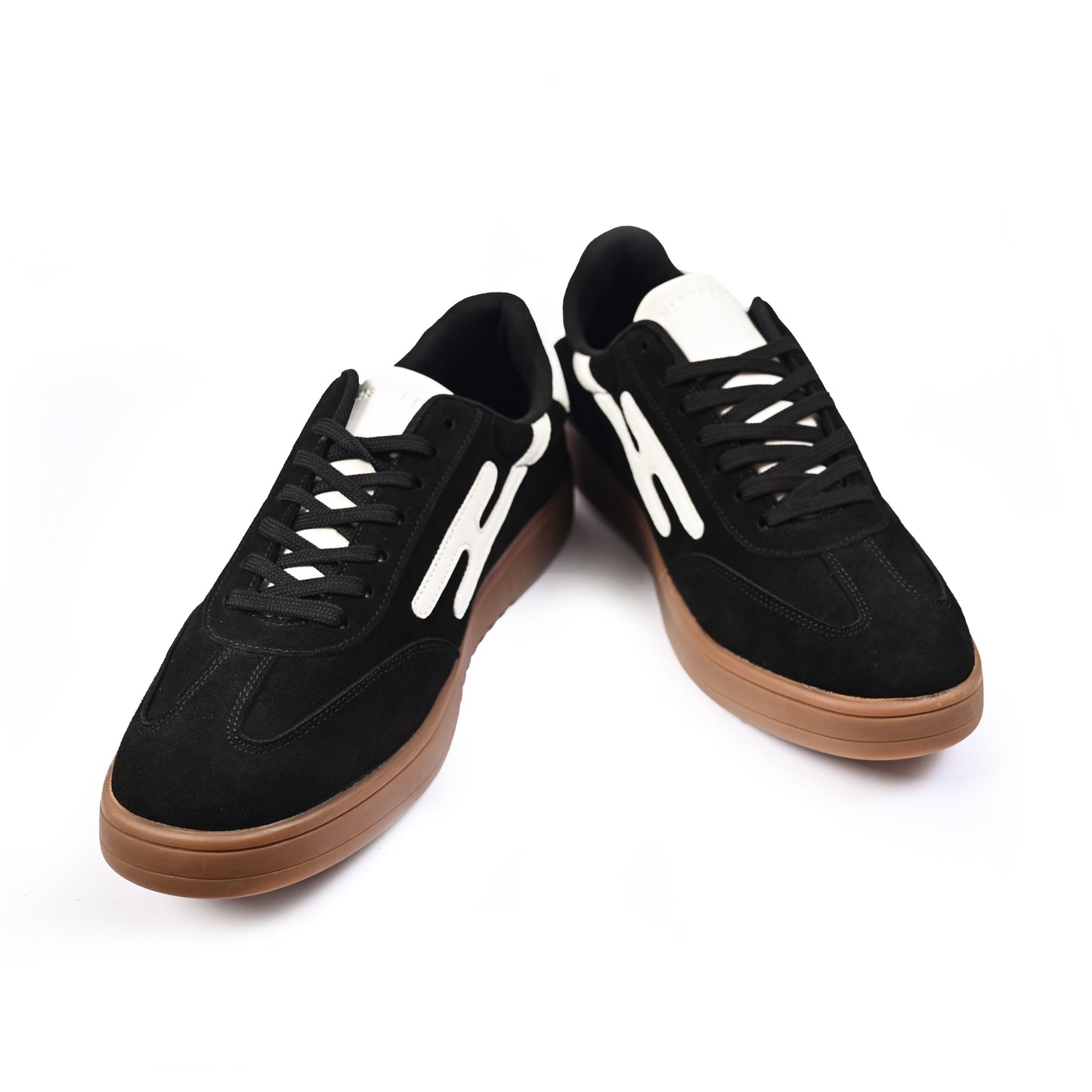 BLACK SUEDE RETRO SNEAKER