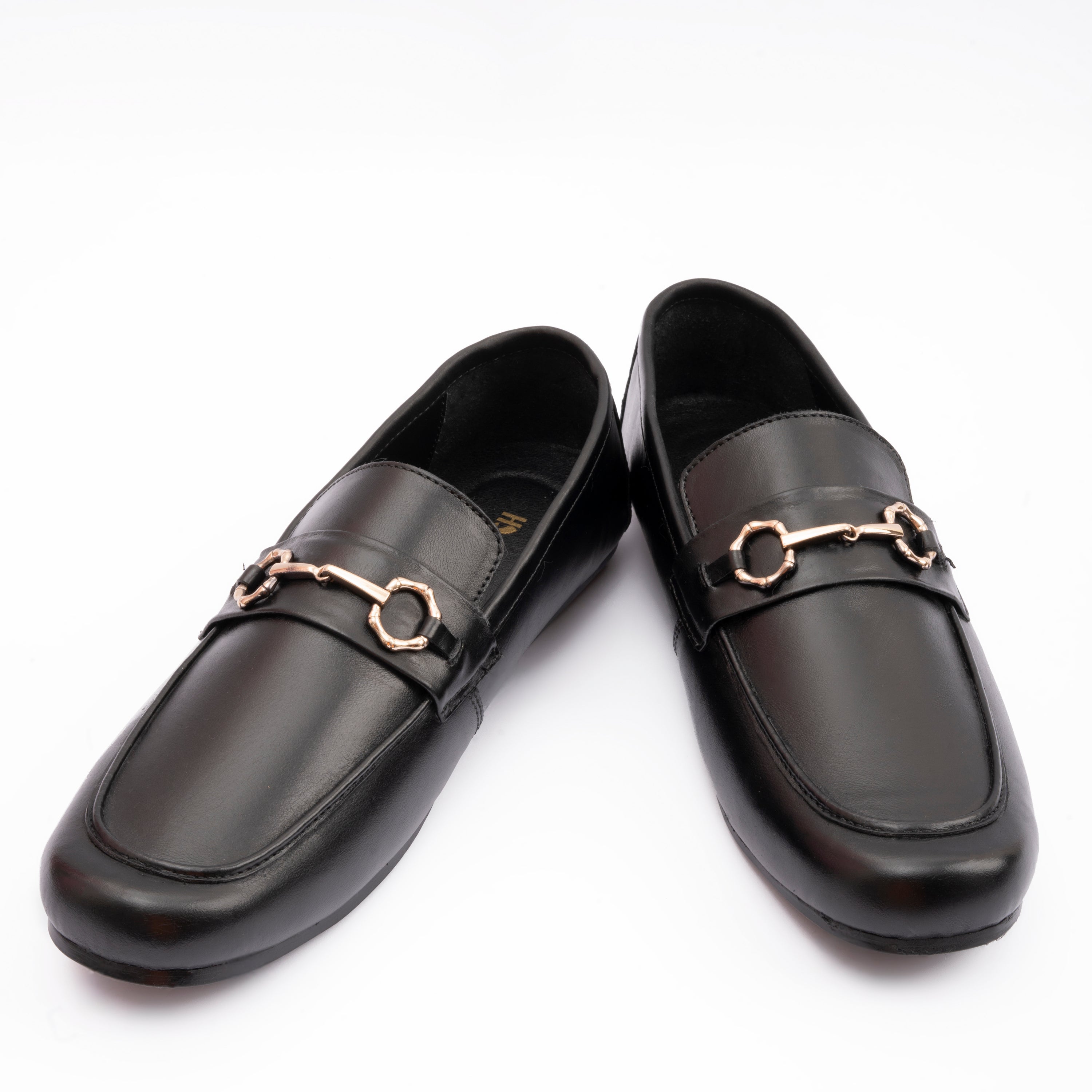 BLACK LEATHER CLASSIC MOCCASINS