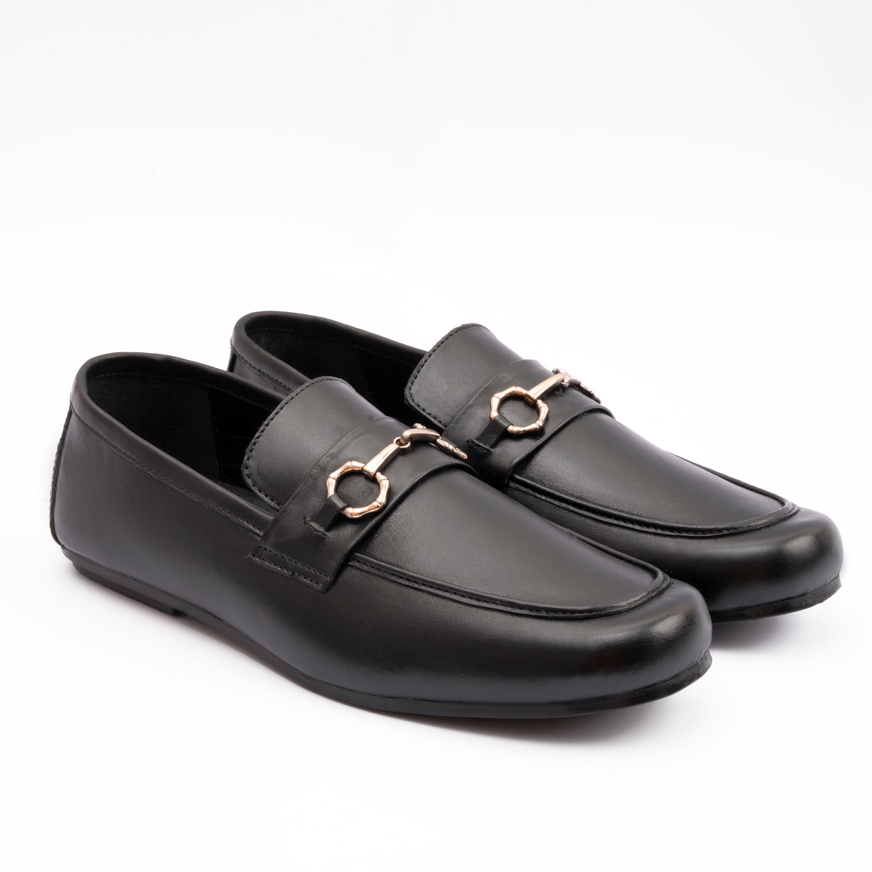 BLACK LEATHER CLASSIC MOCCASINS