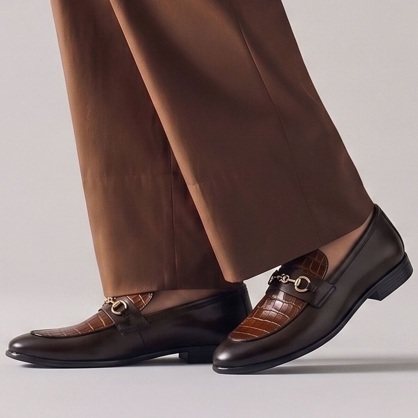 SPLIT LEATHER BUCKLE SHOES