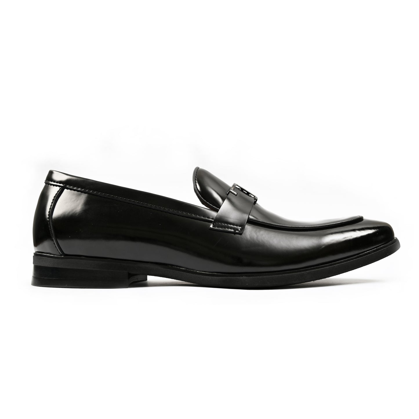 BLACK PATENT BUCKLE SHOES
