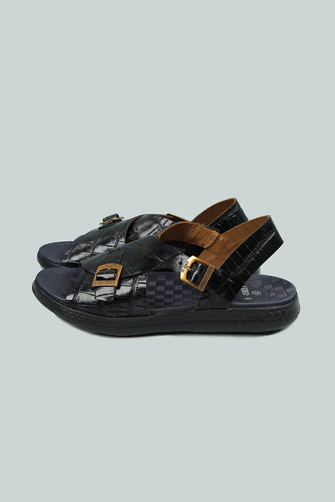 black leather flip flop sandals