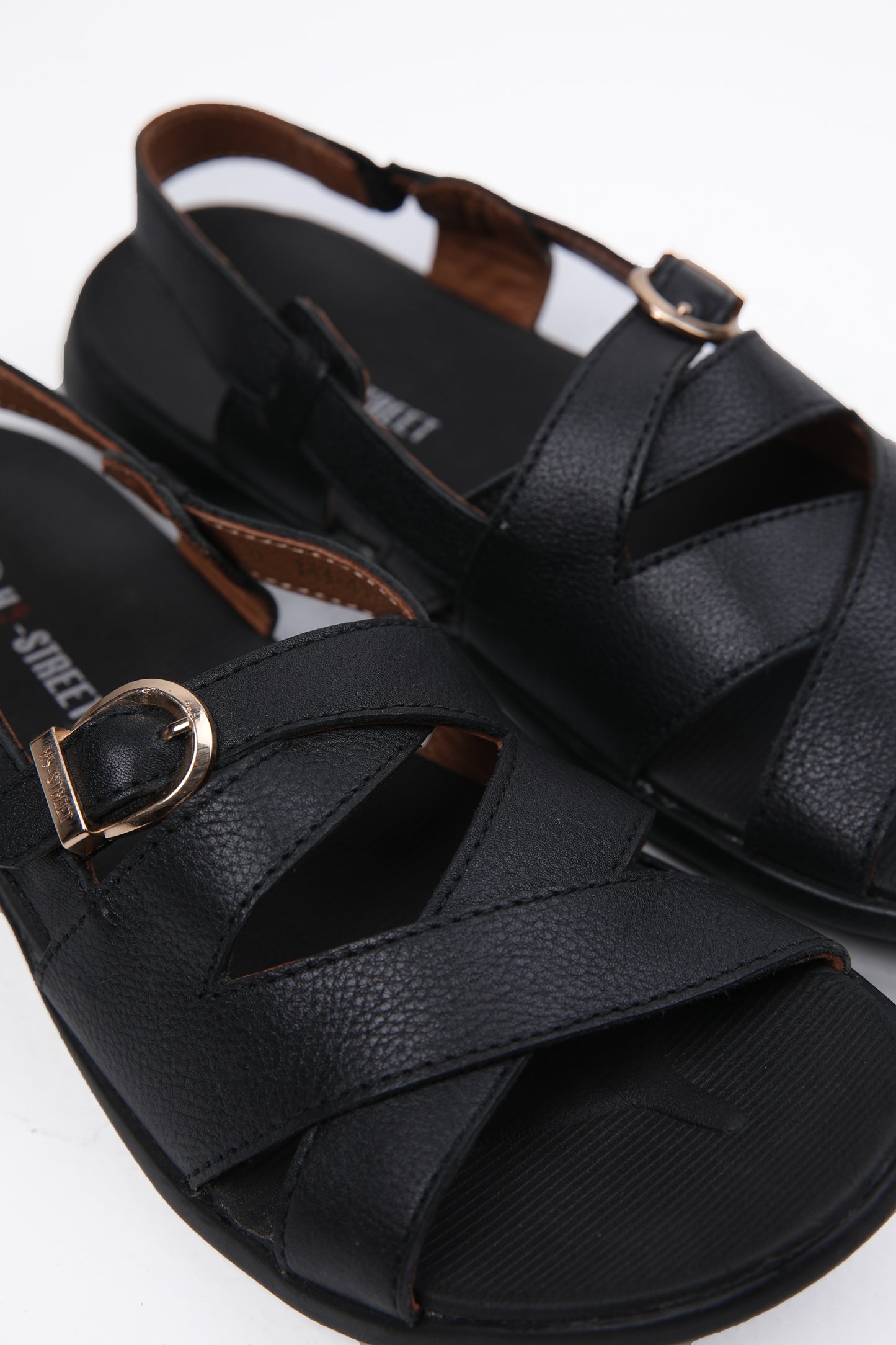 cool men's casual shoes