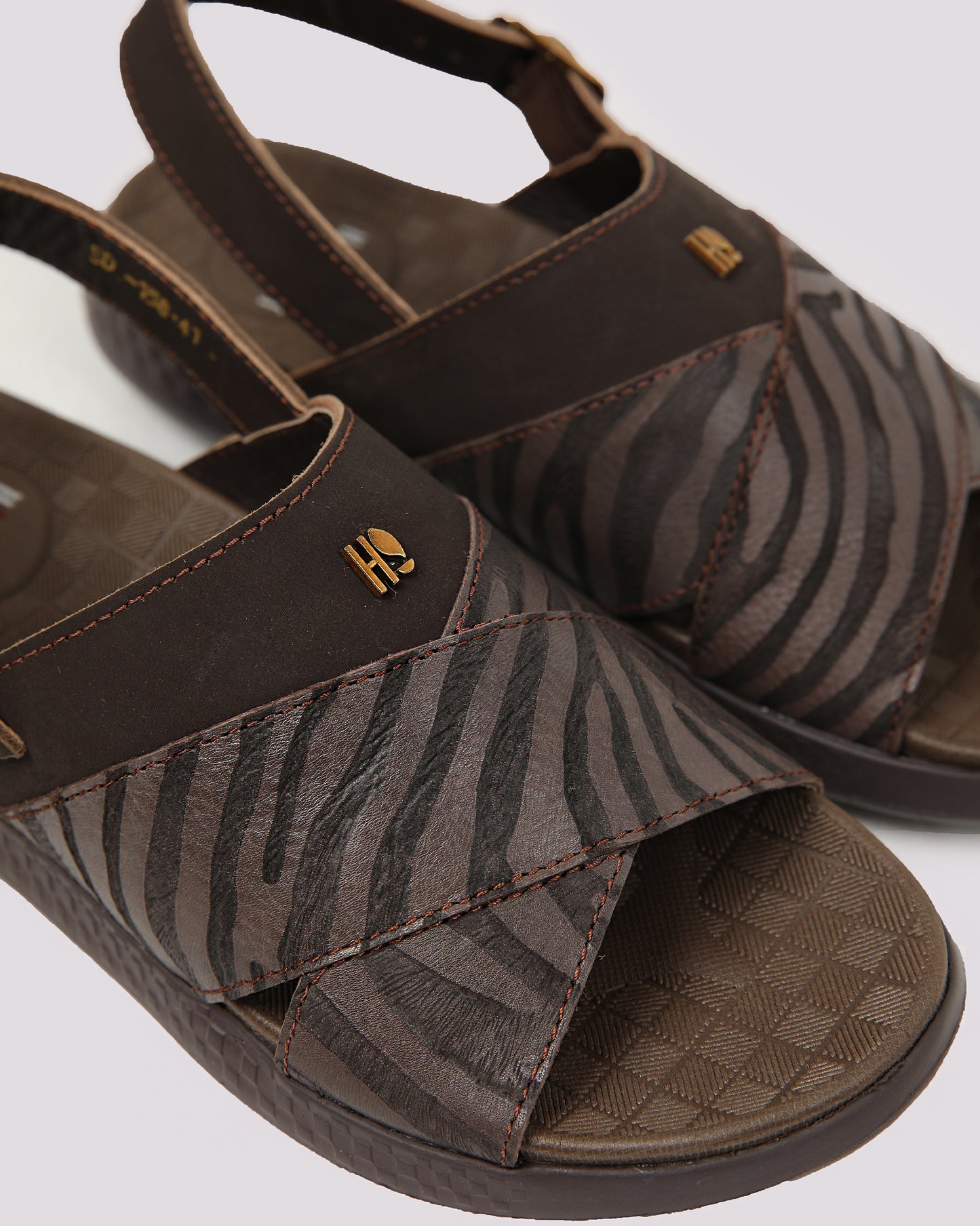 slippers men price