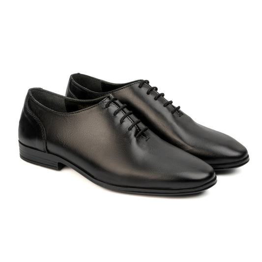 BLACK LEATHER LACEUP SHOES