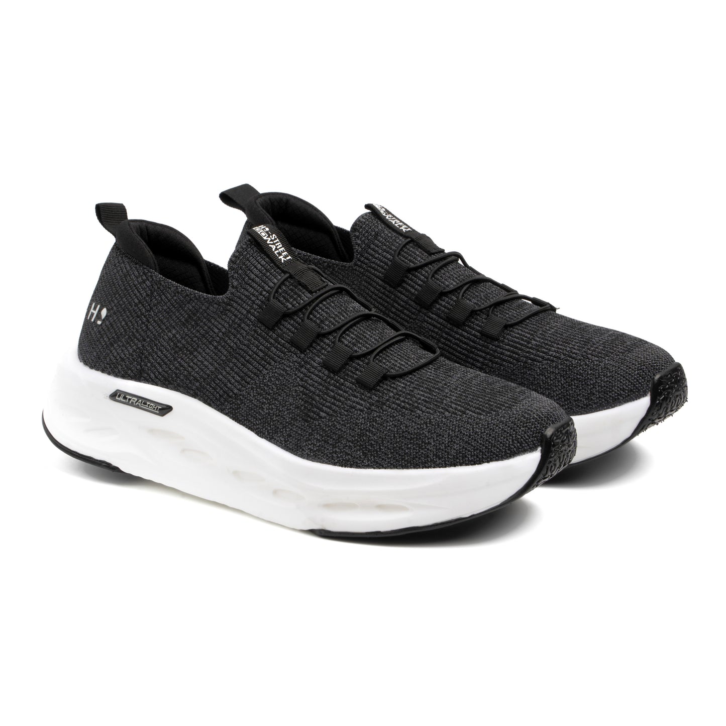 LACE UP STYLE TRAINER