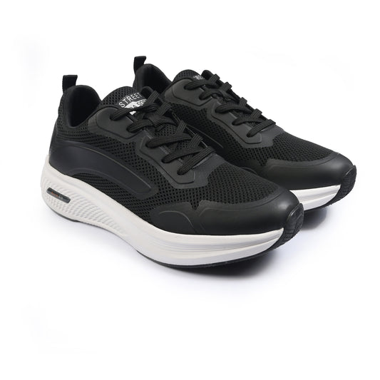 LACE UP COMFORT TRAINER