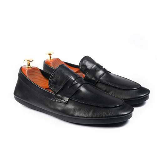 BLACK ANILINE LEATHER MOCCASIN