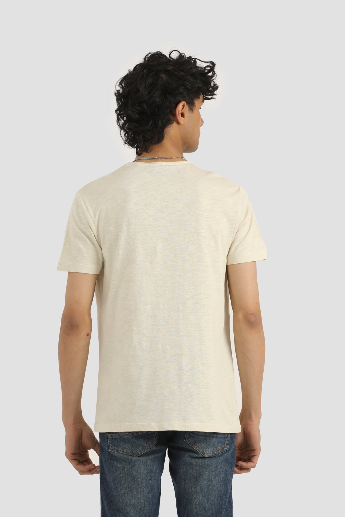 V NECK BASIC T-SHIRT