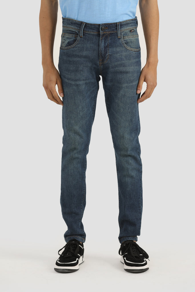 BLUE FADED SLIM FIT JEANS