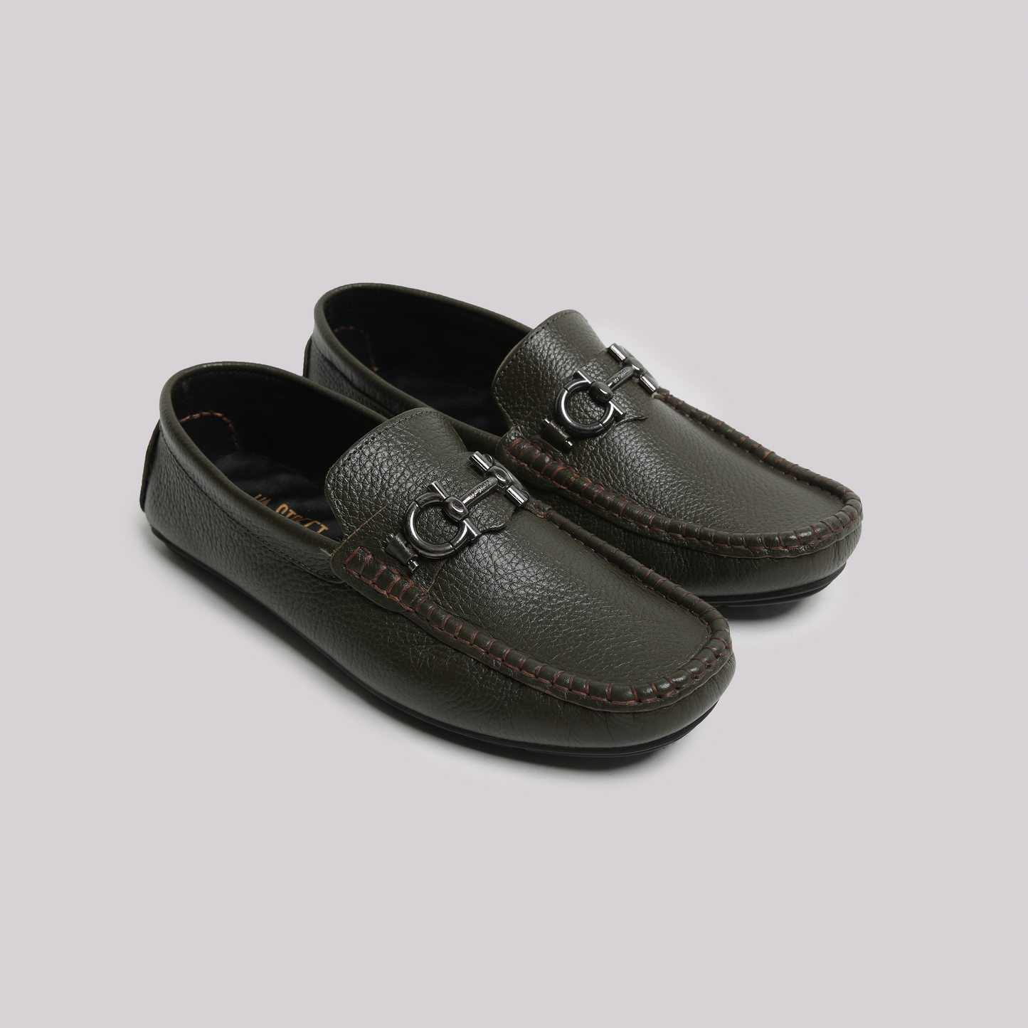 SOFT LEATHER BUCKLE MOCCASIN