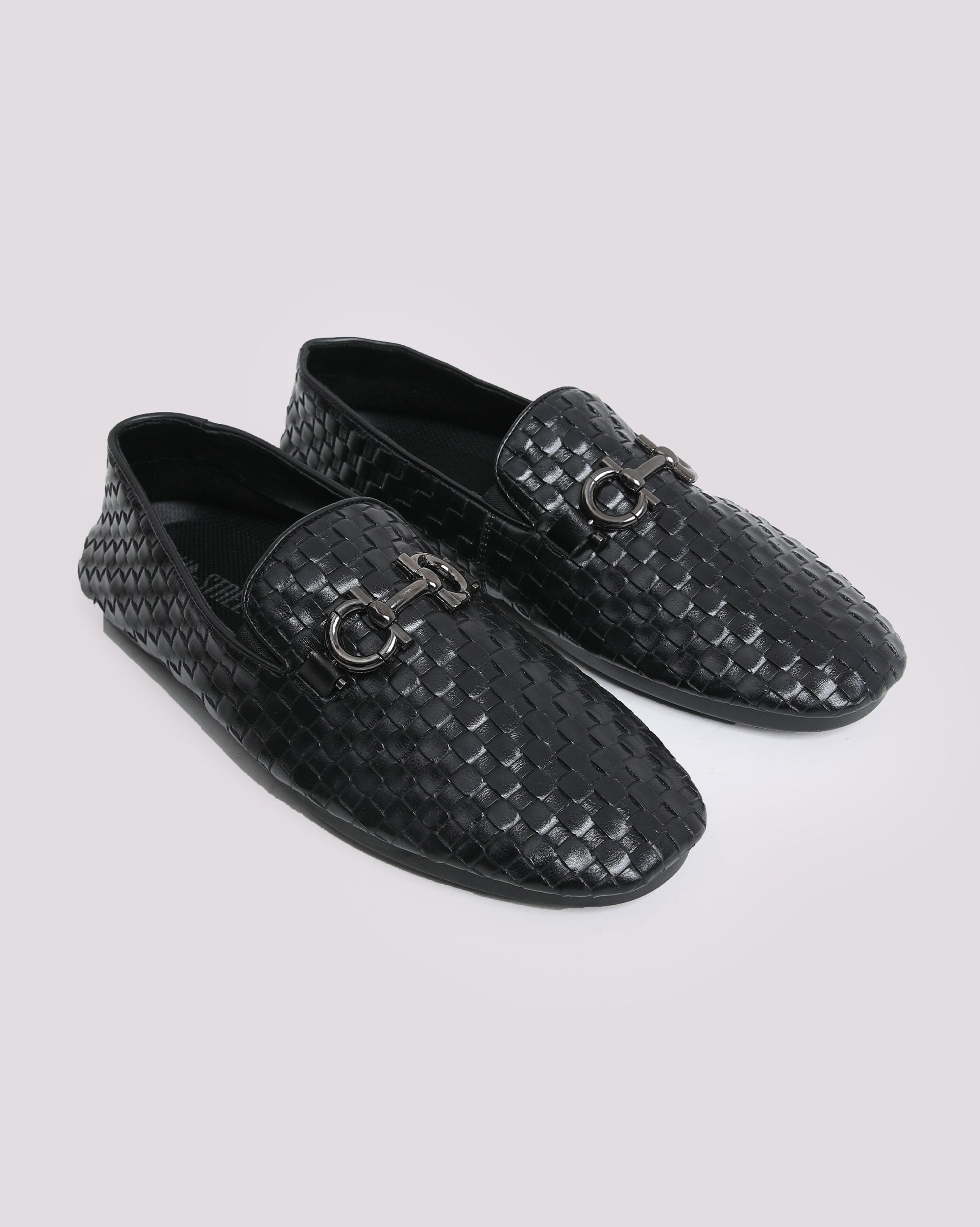 BLACK BRAIDED COMFORT MOCCASIN