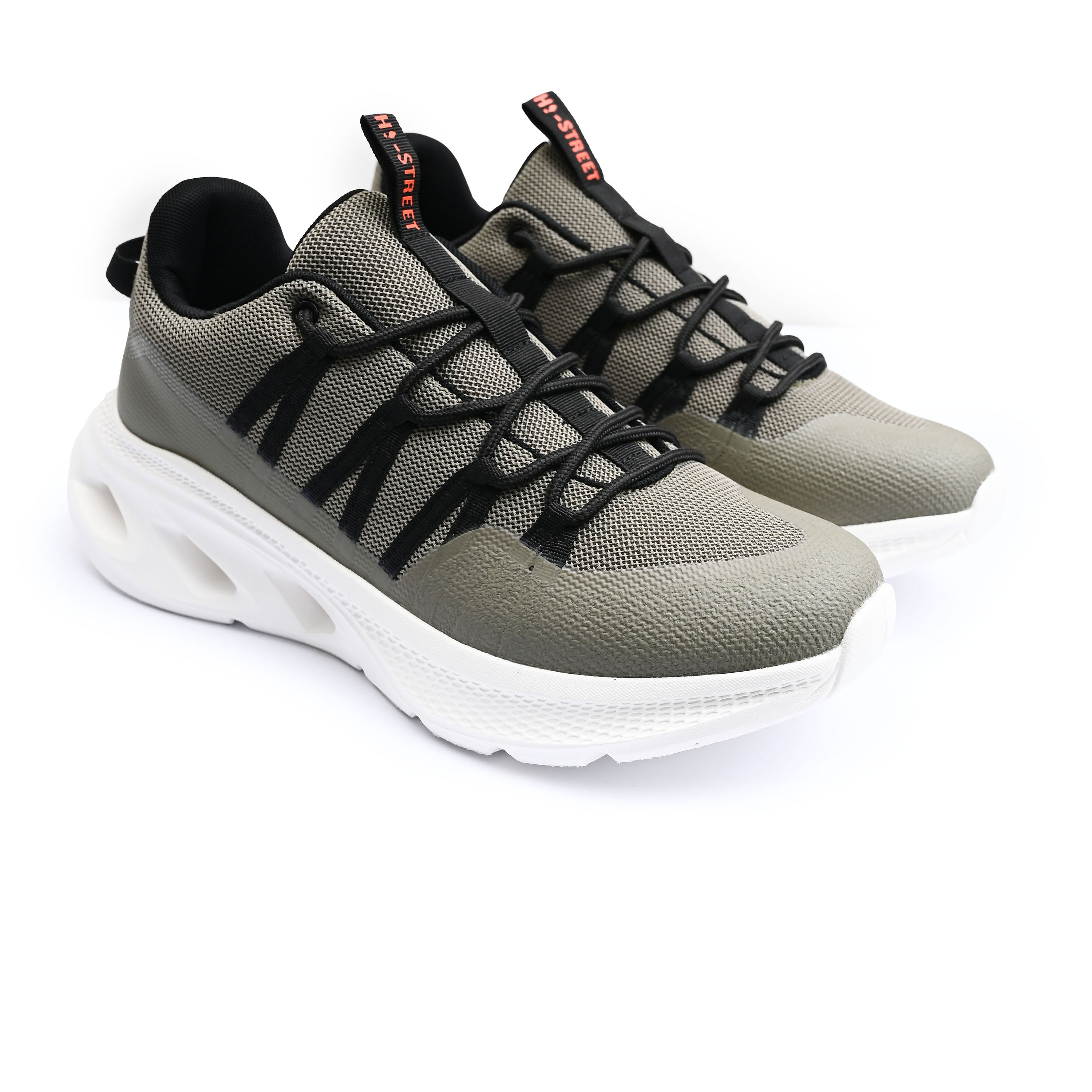 LACE UP COMFORT TRAINER