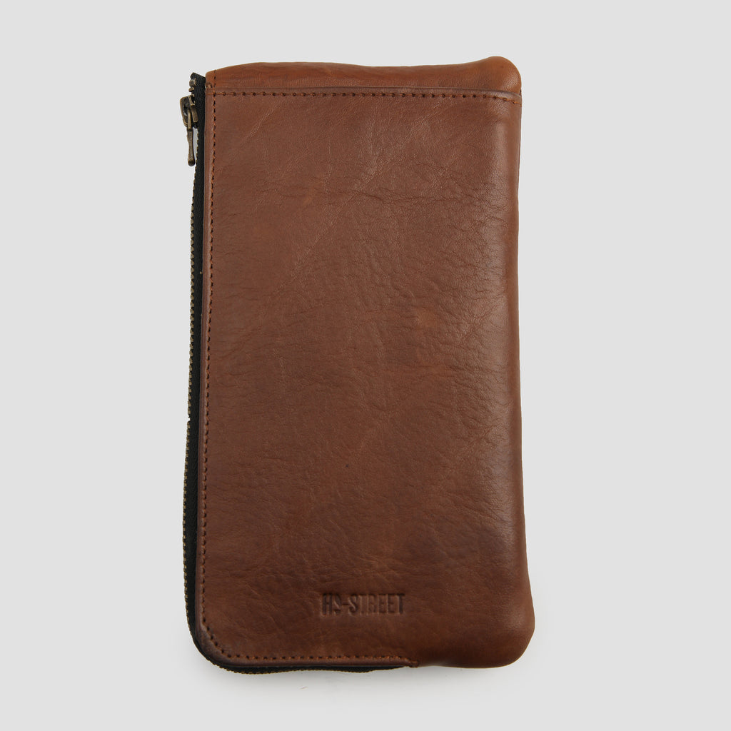 BROWN LEATHER TRAVELLING WALLET