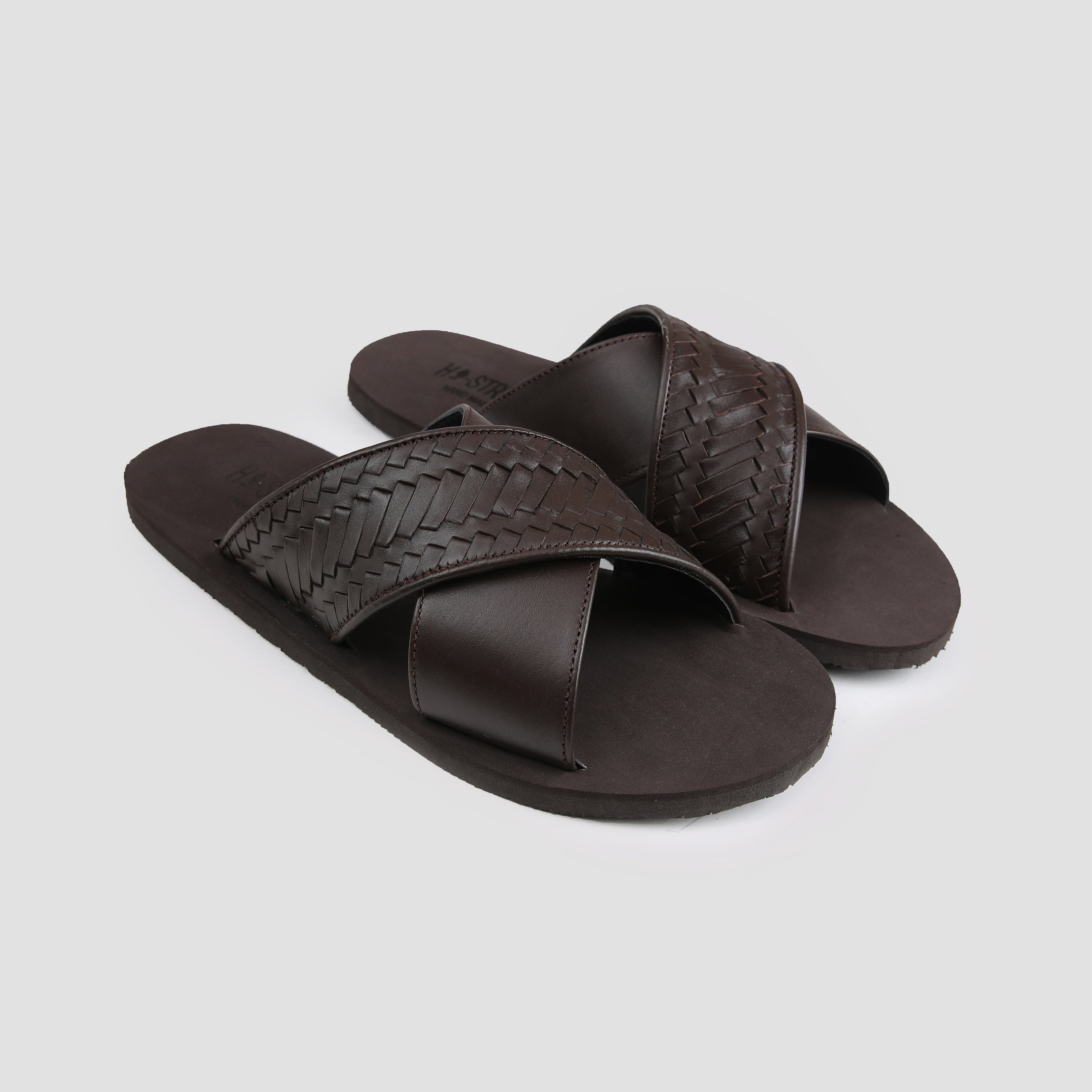 BROWN CROSS STRIPE COMFORT SLIPPER