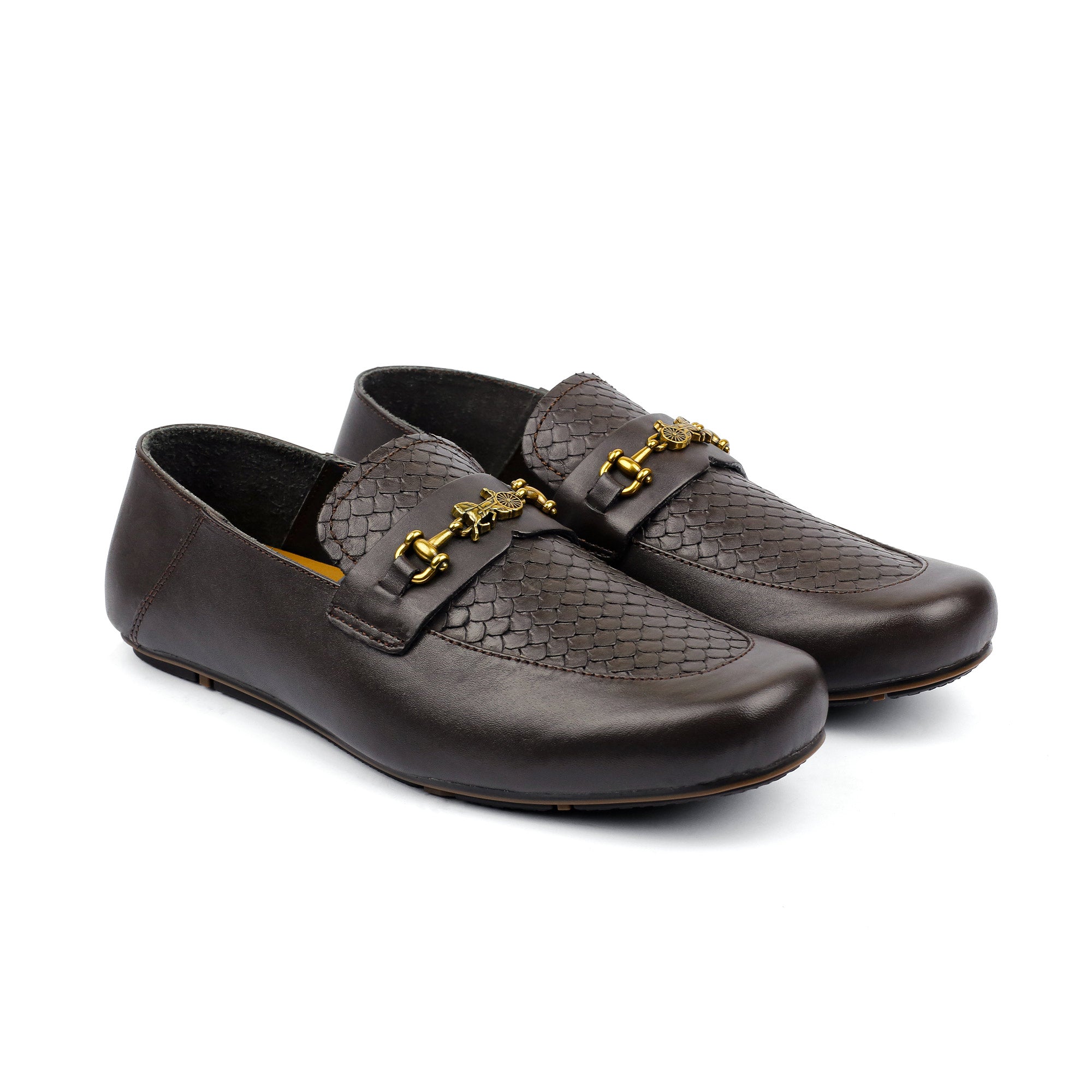 BROWN TEXTURED LEATHER MOCCASIN