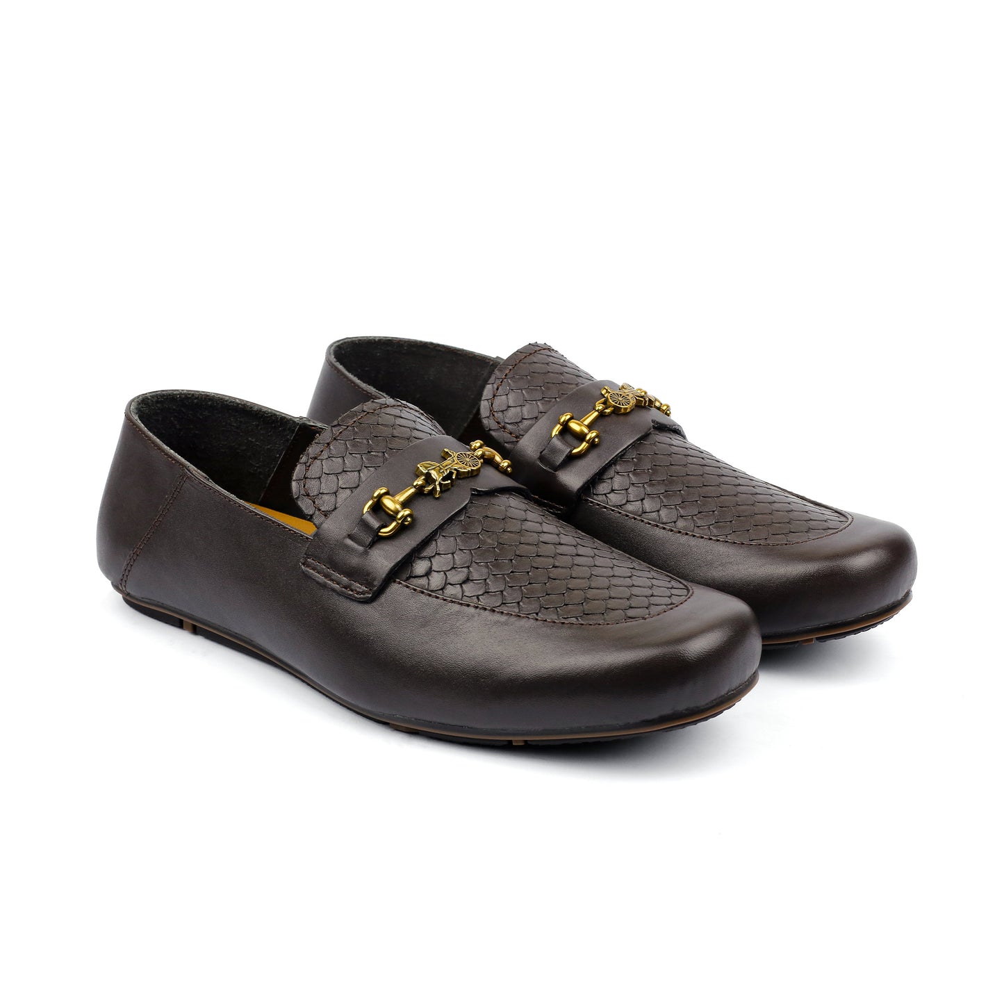 BROWN TEXTURED LEATHER MOCCASIN