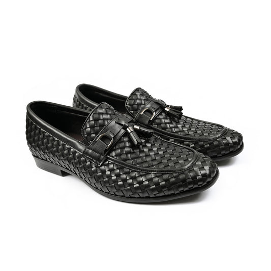 BLACK BRAIDED SHOES
