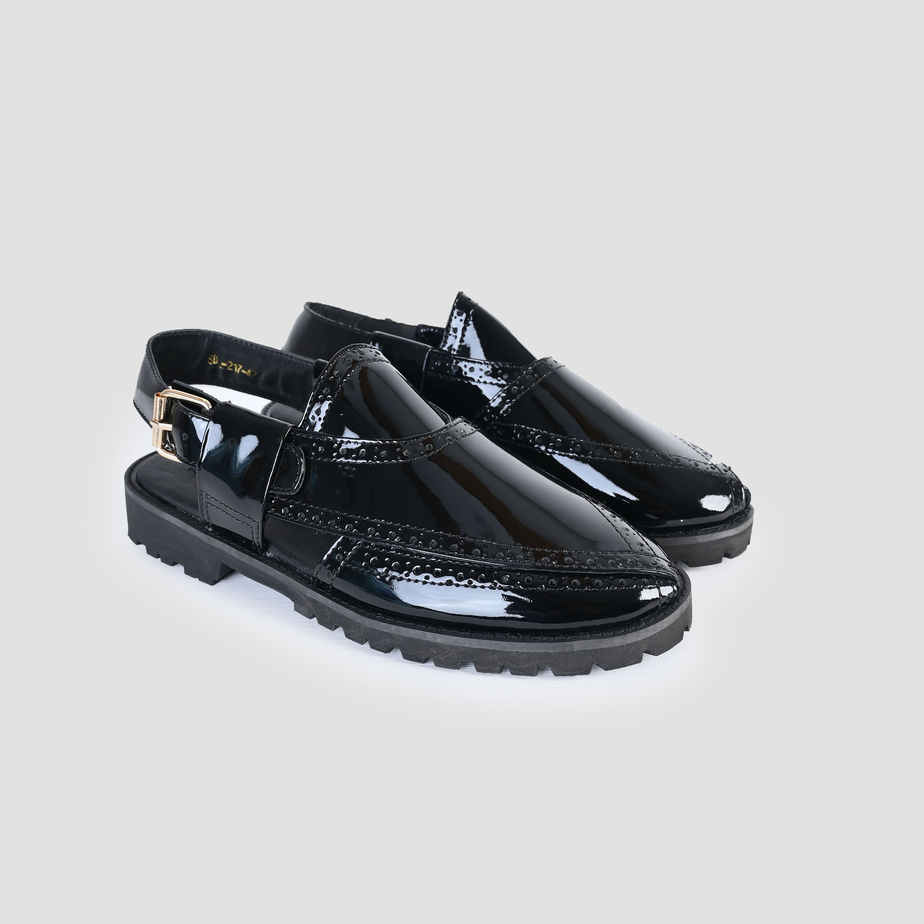 BLACK PATENT LEATHER SANDAL