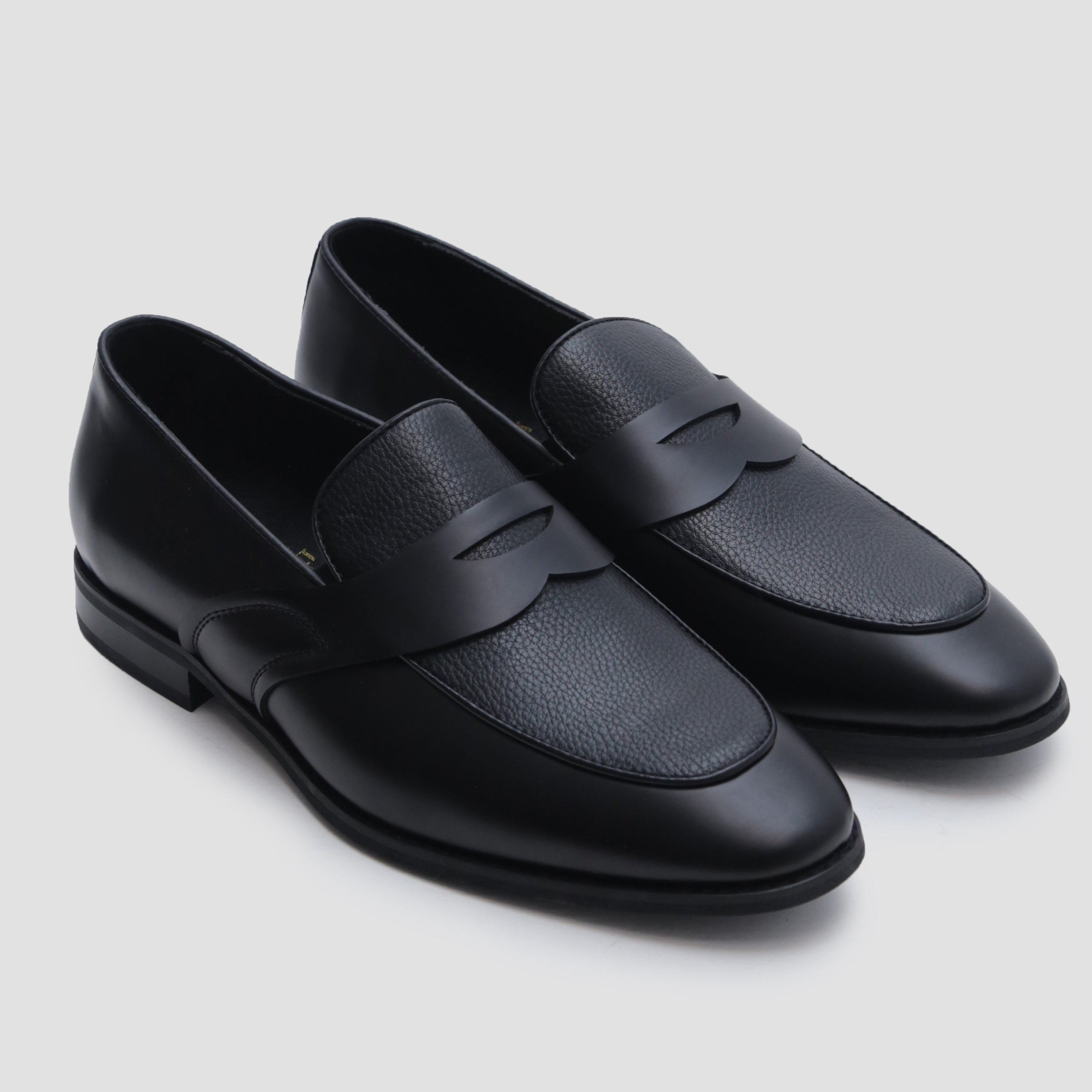 BLACK MILT TEXTURED SHOES