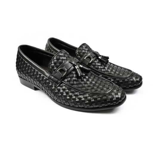 BLACK BRAIDED SHOES