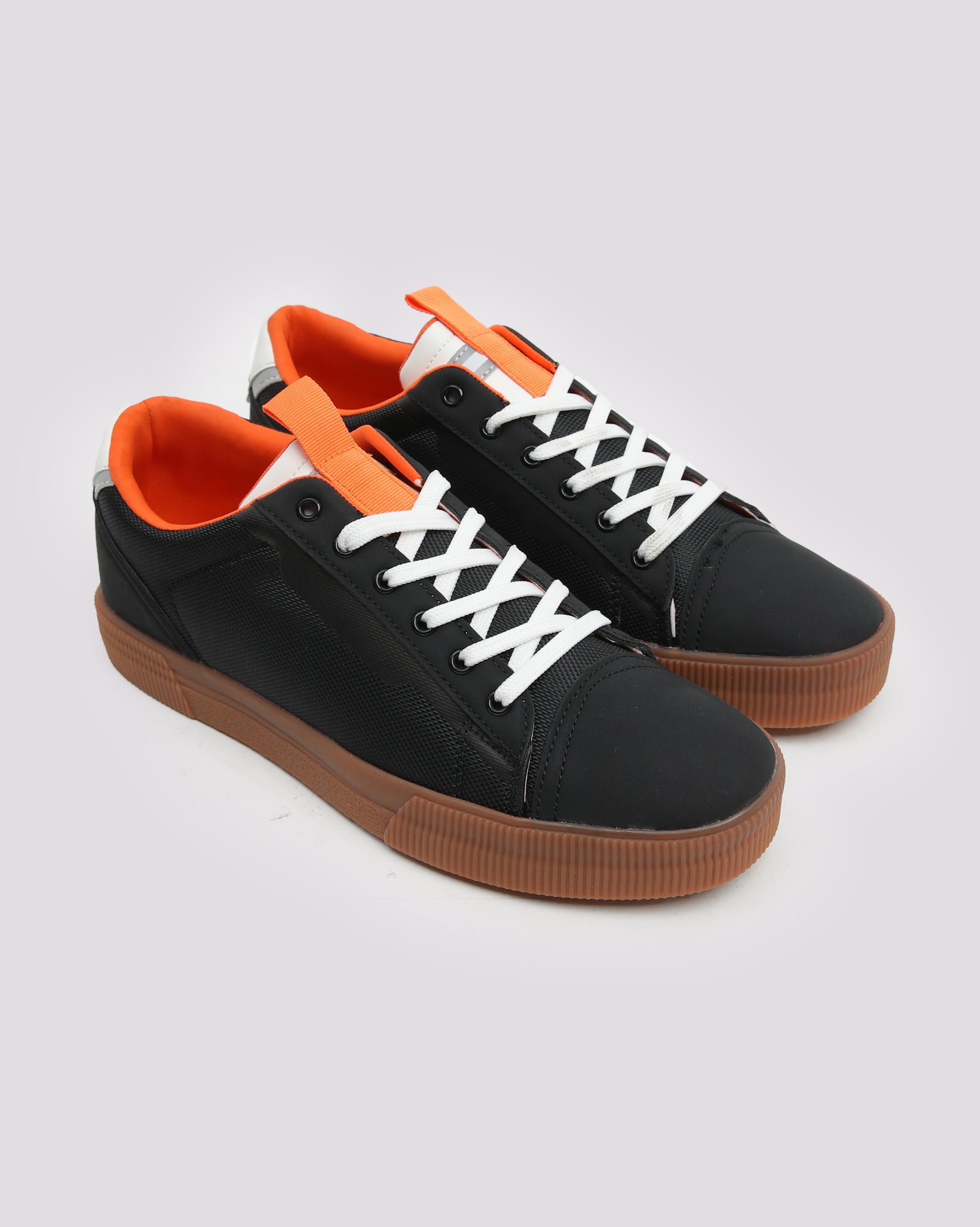 Black Comfort Sneaker