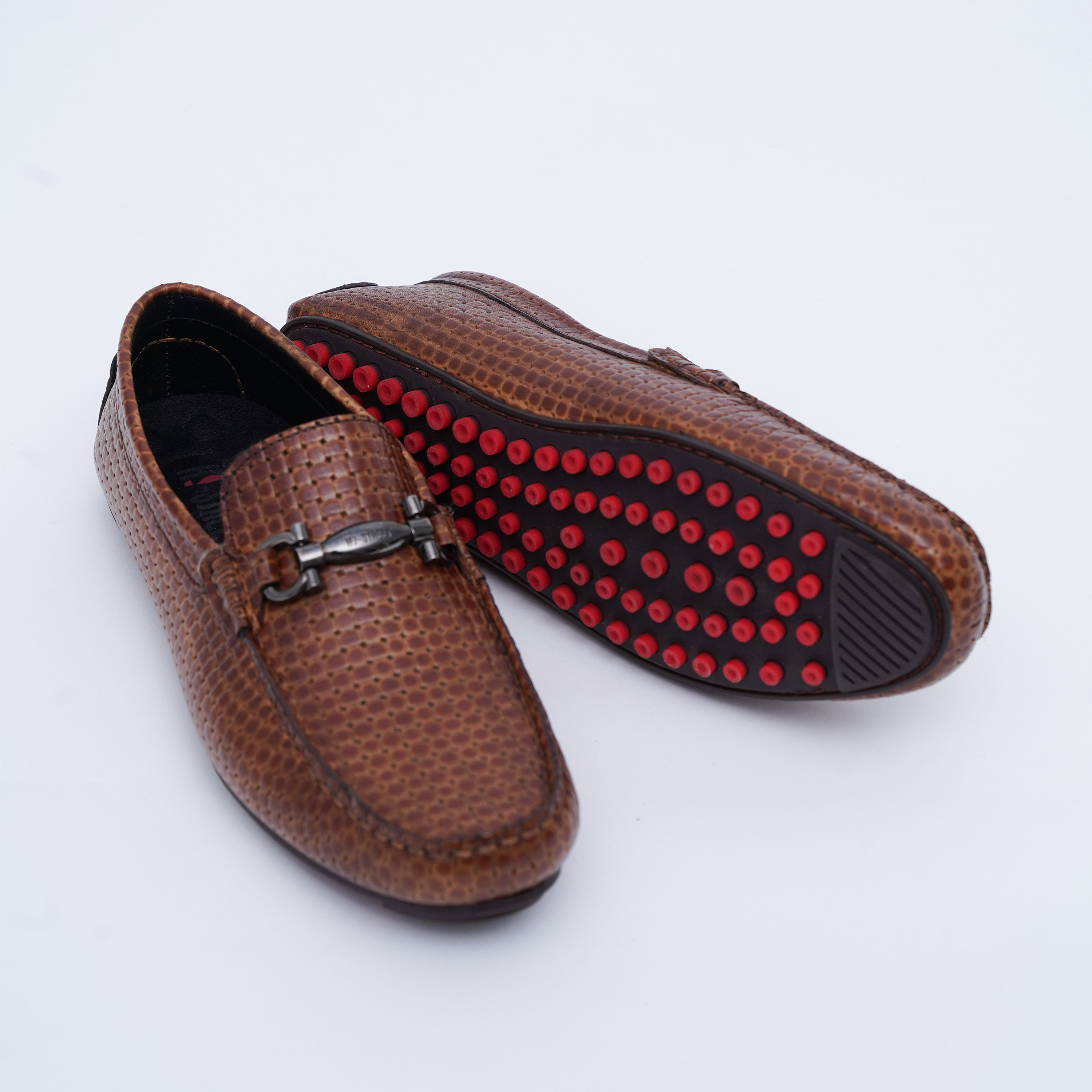 BROWN LEATHER EMBOSSED MOCCASIN