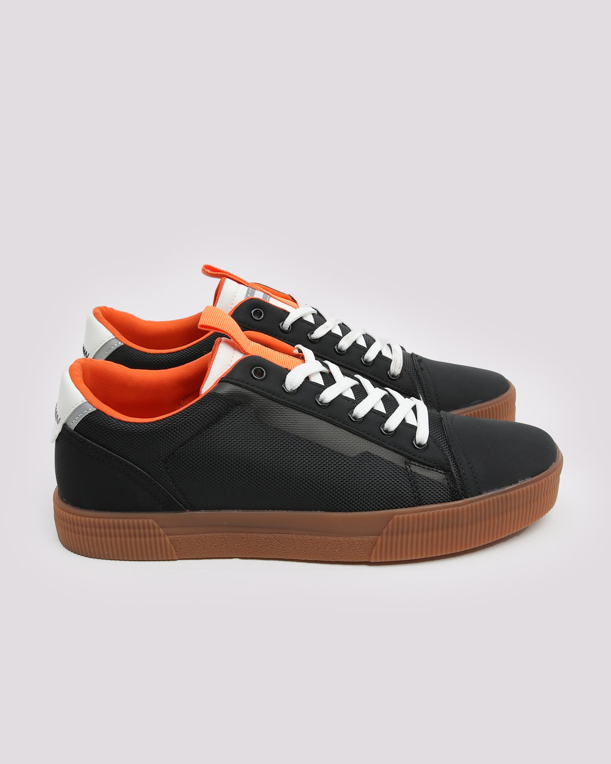 Black Comfort Sneaker