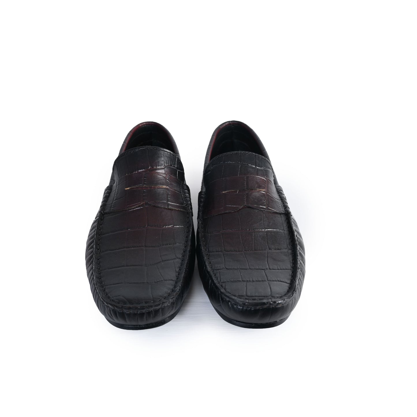 TEXTURED DRIVING LOAFER