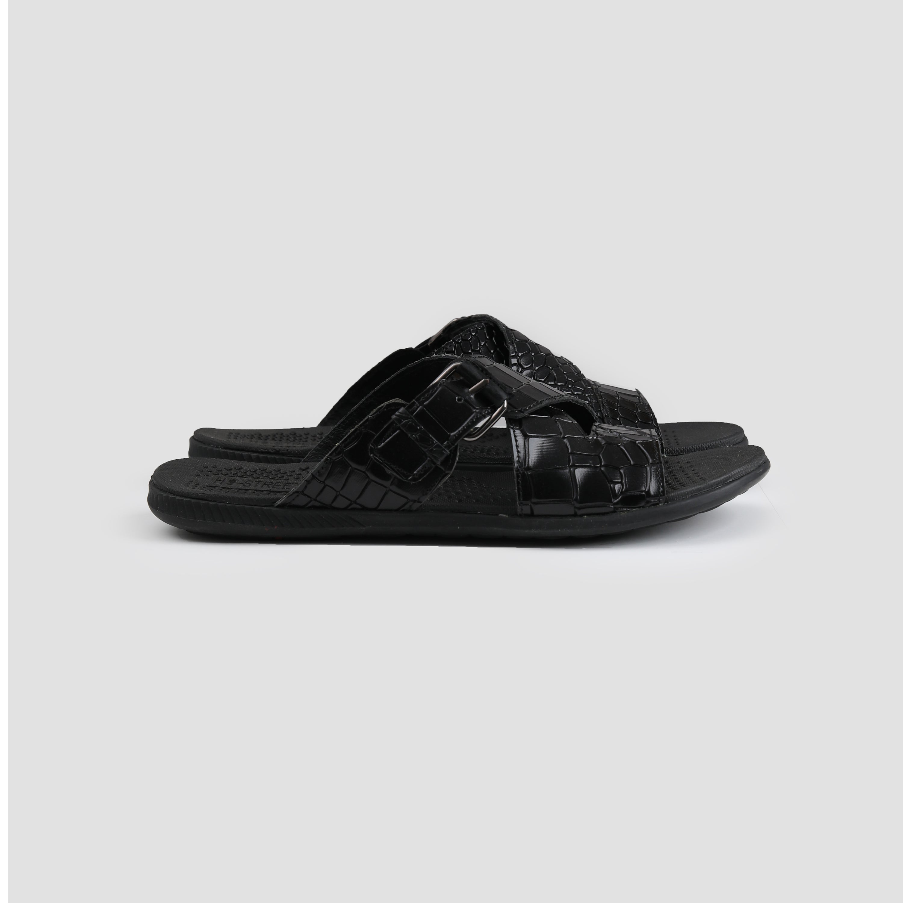 BLACK SLIPPER MEDICATED SOLE