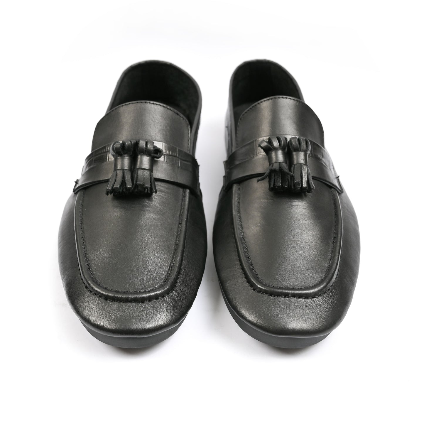 BLACK ANILINE LEATHER MOCCASIN