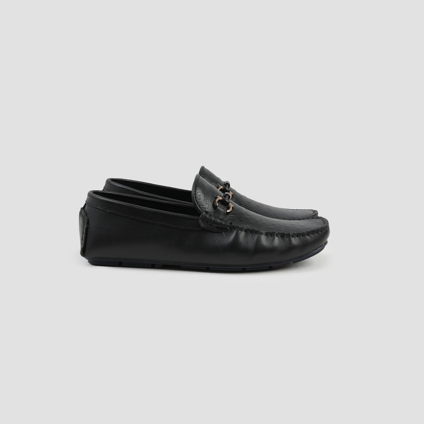 BLACK TEXTURED LEATHER MOCCASINS