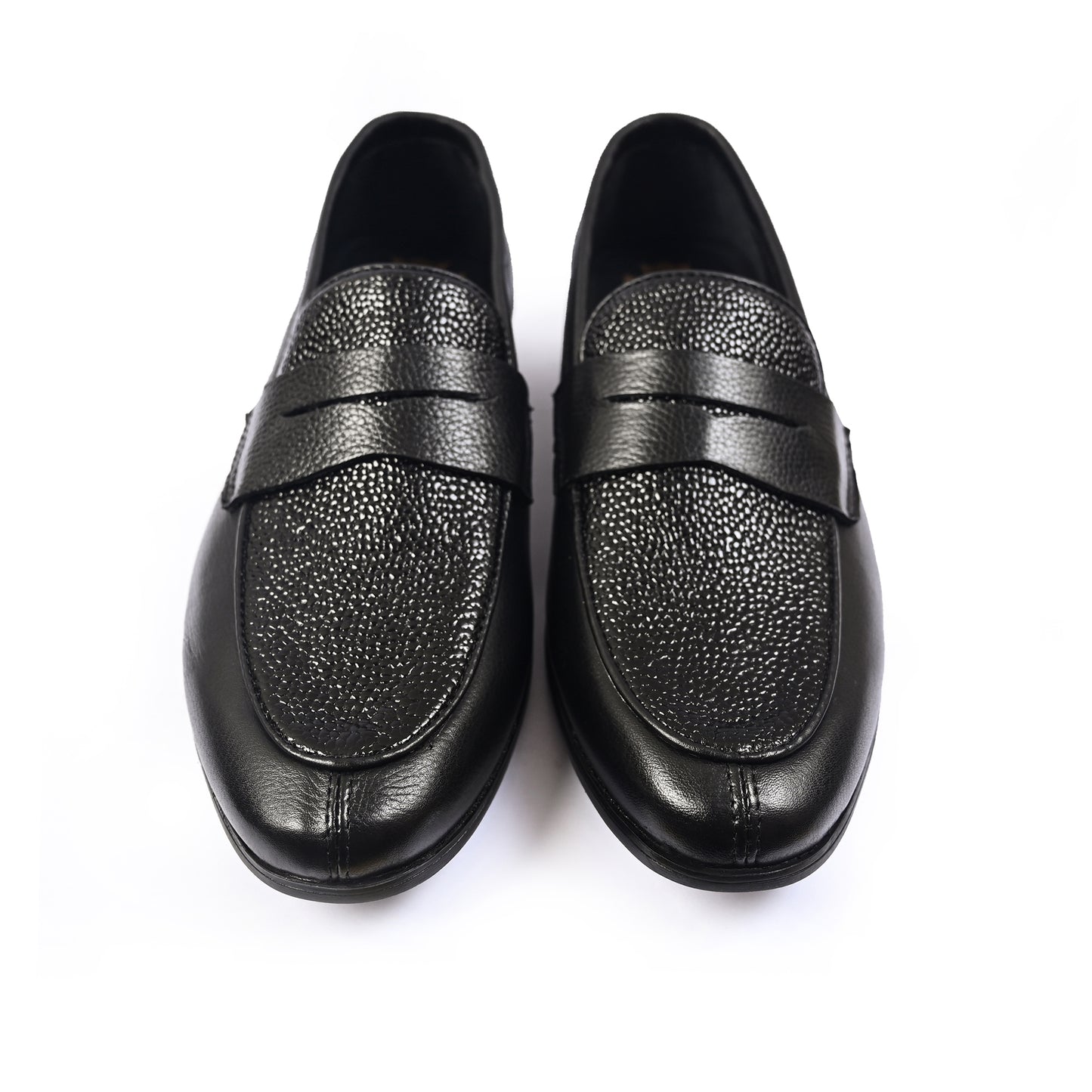 BLACK TEXTURED LEATHER SHOES