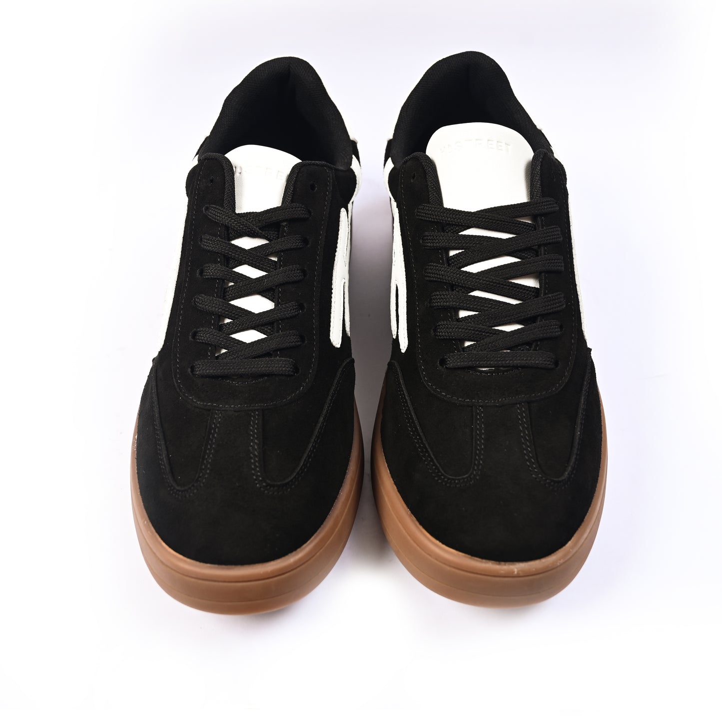 BLACK SUEDE RETRO SNEAKER