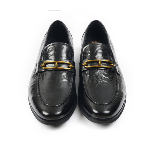 BLACK PATENT BUCKLE SHOES