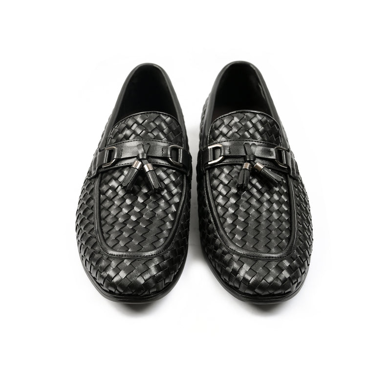 BLACK BRAIDED SHOES
