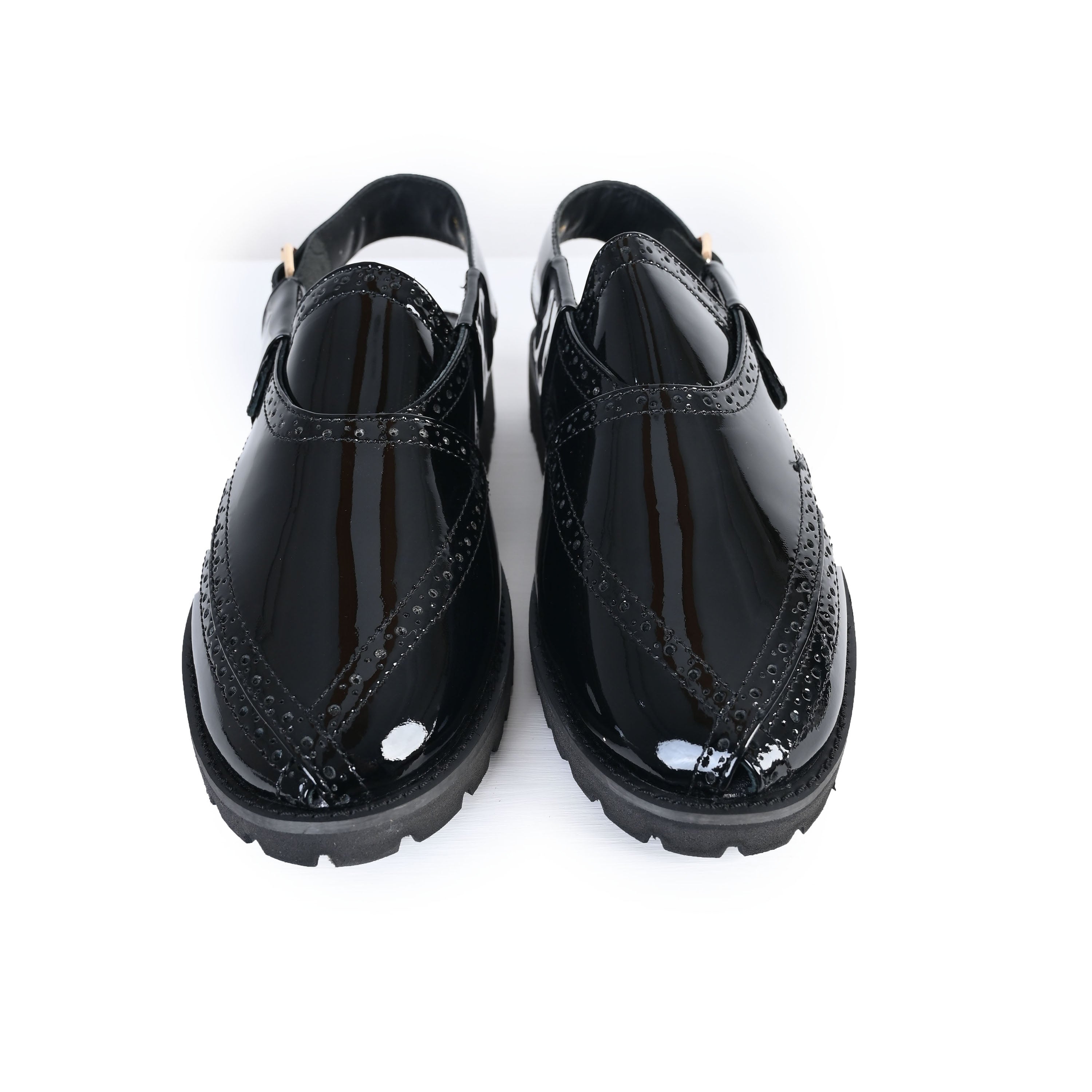 BLACK PATENT LEATHER SANDAL