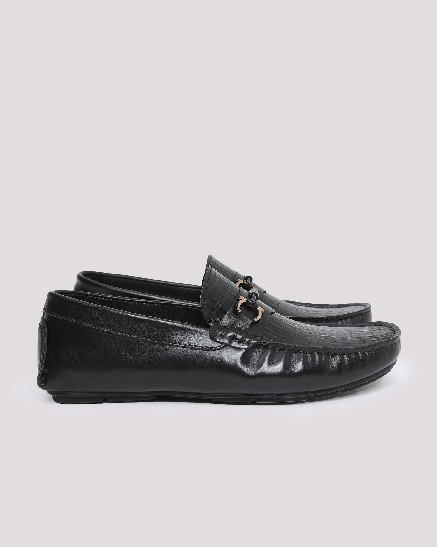 BLACK CROCOTEXTURED MOCASSIN