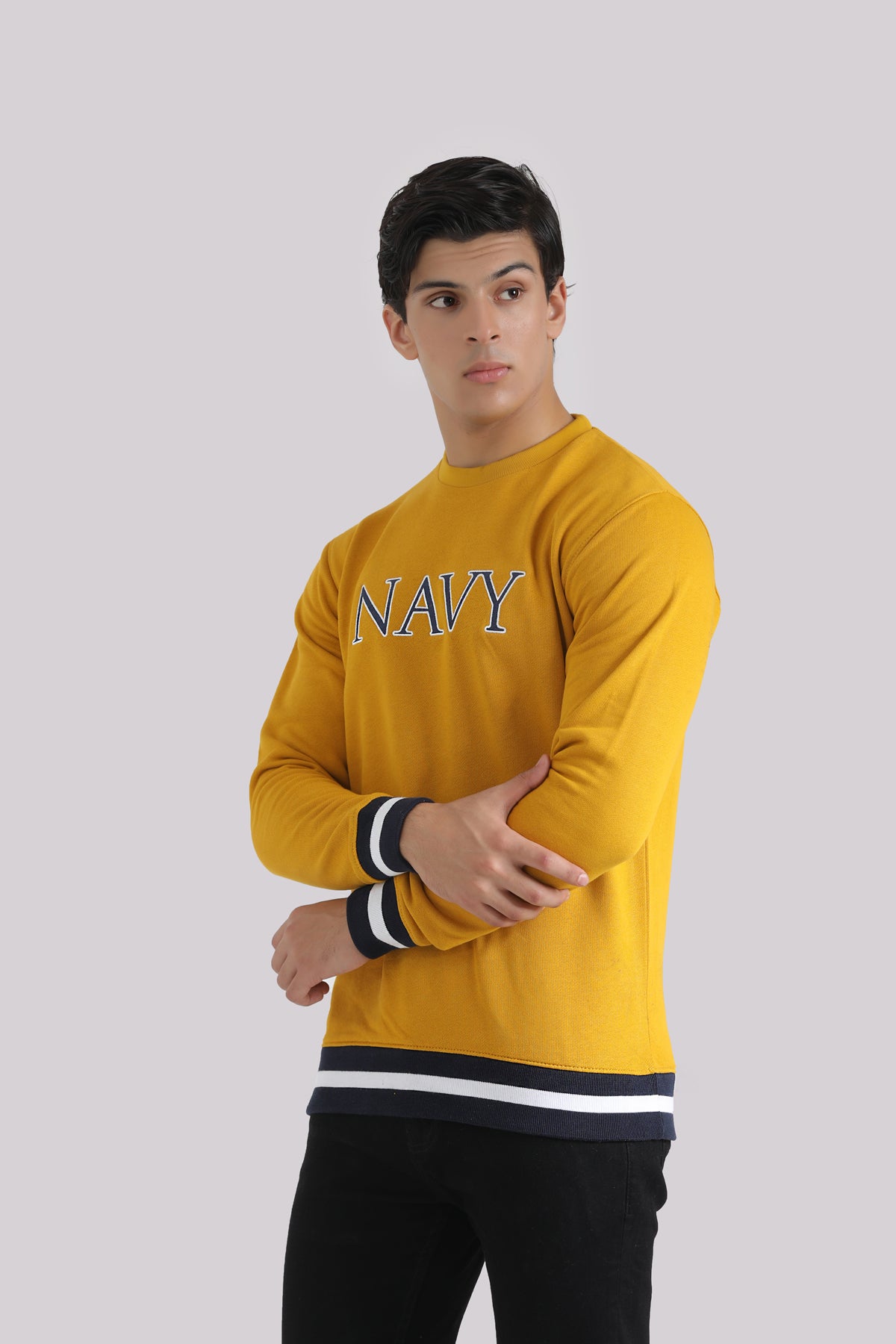 NAVY EMBROIDED SWEAT SHIRT